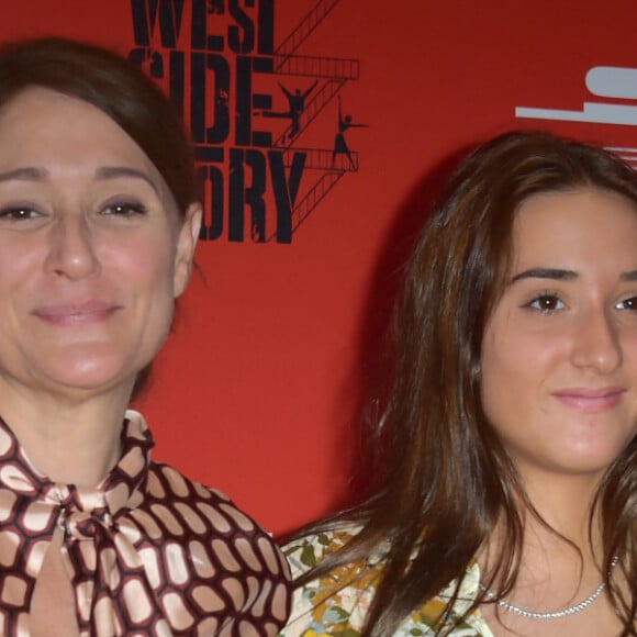 Daniela Lumbroso et sa fille Carla - Soirée de gala de la comédie musicale "West Side Story" à la Seine Musicale à Boulogne-Billancourt le 16 octobre 2017. © Giancarlo Gorassini/Bestimage