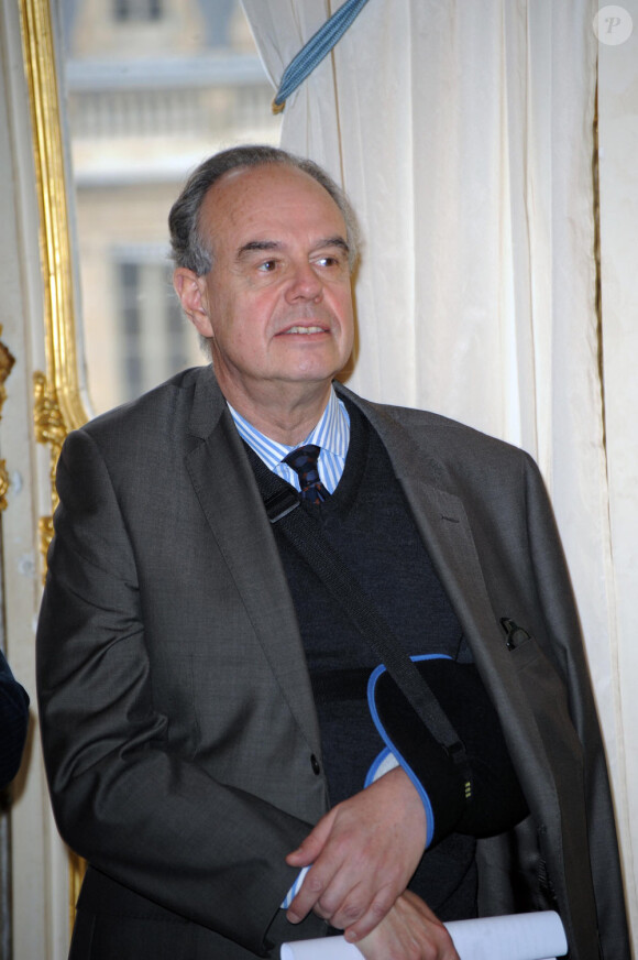Frédéric Mitterrand a remis des prix Roland-Dorgelès (8 février 2010)