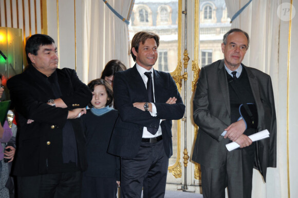 Alain Bédouet, Laurent Delahousse et Frédéric Mitterrand (8 février 2010)