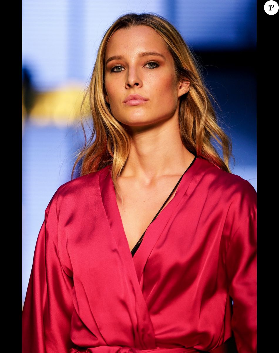 Ilona Smet au backstage - 10ème édition du "Etam Live Show" (Etam Lingerie) lors de la Fashion Week à Paris, France, le 26 septembre 2017. Photo by Rachid Bellak/Bestimage