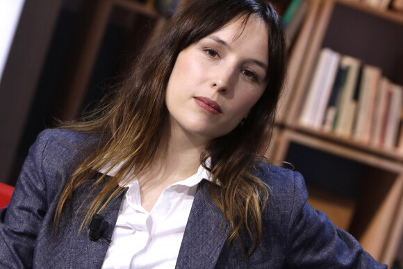Victoria Mas (la fille de Jeanne Mas) sur le plateau de l'émission "La grande Librairie" sur France 5. Le 12 février 2020. @ Cédric Perrin / BestImage
