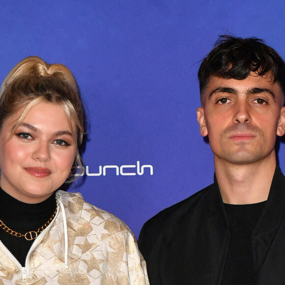 Louane et son compagnon Florian Rossi - Avant Première de " Belle " film animé japonais au Grand Rex à Paris le 6 décembre 2021. © Veeren / Bestimage 