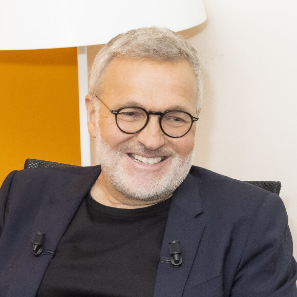 Exclusif - Laurent Ruquier en backstage de la dernière émission de L.Ruquier pour "On Est En Direct (OEED)", présentée par L.Ruquier et L.Salamé, et diffusée en direct sur France 2, à Paris, France, le 4 juin 2022. © Jack Tribeca/Bestimage 
