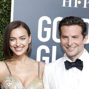 Irina Shayk et son compagnon Bradley Cooper - Photocall de la 76ème cérémonie annuelle des Golden Globe Awards au Beverly Hilton Hotel à Los Angeles, le 6 janvier 2019.