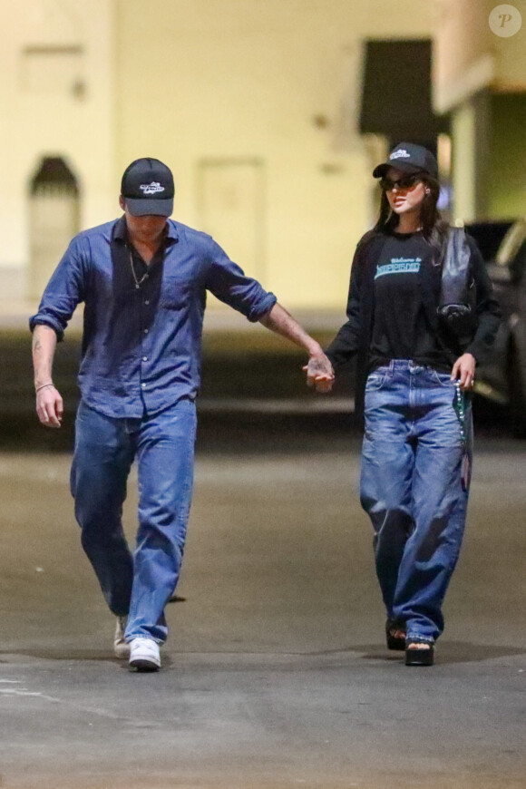 Brooklyn Beckham et sa femme Nicola Peltz sortent dîner à Los Angeles, le 10 août 2022.