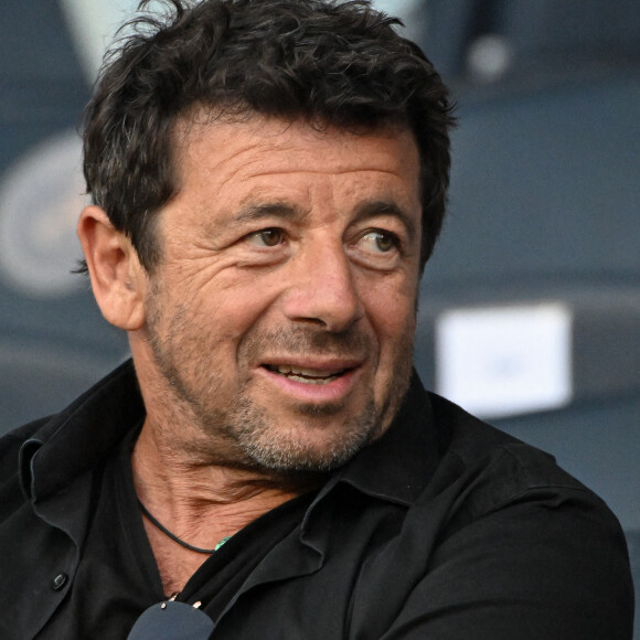Patrick Bruel - Célébrités au Match de football en ligue 1 Uber Eats PSG - Montpellier (5-2) au Parc des Princes à Paris, France le 13 Août 2022. © Lionel Urman / Panoramic / Bestimage