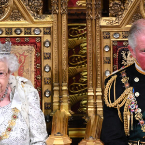 La reine Elizabeth II d'Angleterre et le prince Charles - La famille royale d'Angleterre lors de l'ouverture du Parlement au palais de Westminster à Londres. Le 14 octobre 2019.