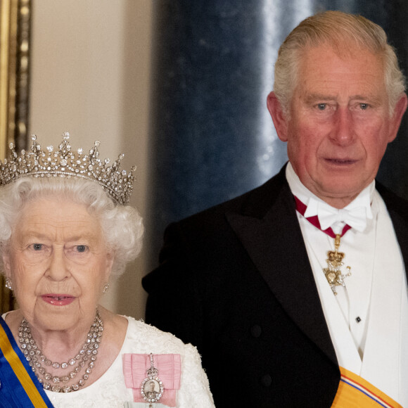 La reine Elizabeth II d'Angleterre, le prince Charles - Le couple royal des Pays-Bas au banquet d'Etat au palais de Buckingham de Londres. Le 23 octobre 2018.