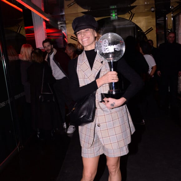 Fauve Hautot, partenaire S. El Gueddari qui a remporté la finale - After-party de la finale de l'émission "Danse avec les Stars" (DALS) au VIP ROOM à Paris le 23 Novembre 2019. © Rachid Bellak / Bestimage 