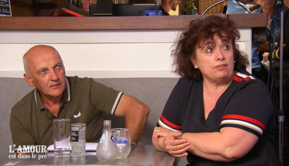 Jean et ses prétendantes Laurence et Nathalie dans "L'amour est dans le pré" - M6