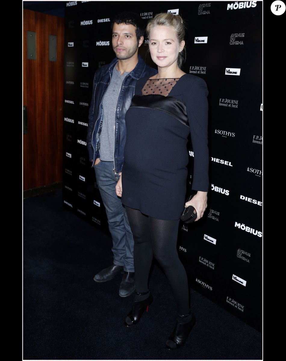 Virginie Efira enceinte et Mabrouk El Mechri Avant première de Mobius a l'UGC Normandie a Paris le 12 fevrier 2013