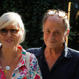 Chantal Ladesou et son mari Michel Ansault - Arrivées à l'enregistrement de l'émission "Vivement Dimanche" au Studio Gabriel à Paris, présentée par M.Drucker et diffusée le 18 septembre 2022 sur France 3 © Guillaume Gaffiot / Bestimage