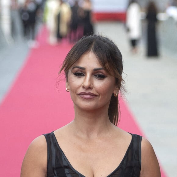 Monica Cruz - Première du film "On the Fringe" lors de la cérémonie d'ouverture du 70ème Festival International du Film de San Sebastian (Saint Sébastien), le 16 septembre 2022.