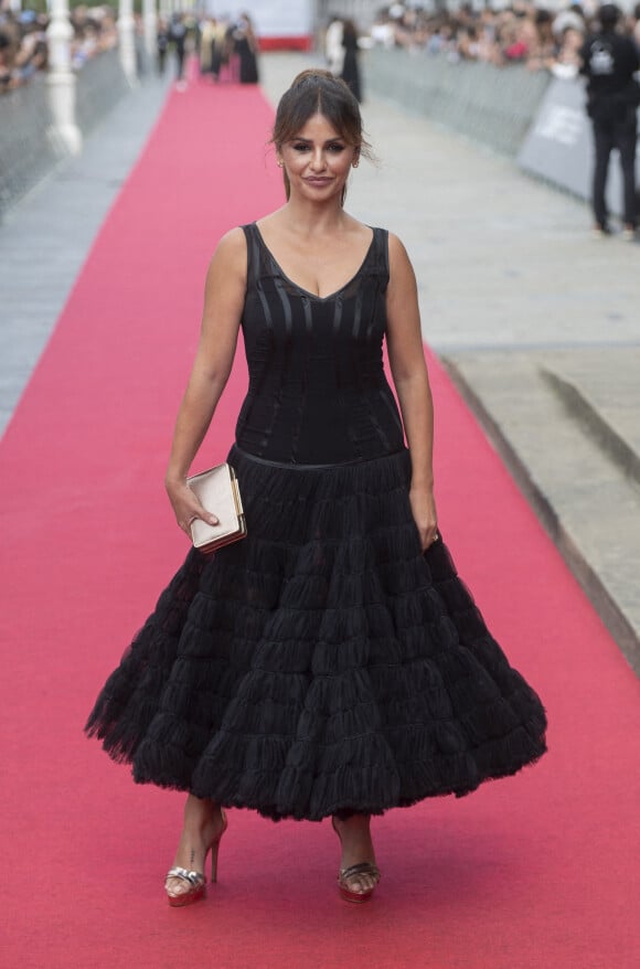 Monica Cruz - Première du film "On the Fringe" lors de la cérémonie d'ouverture du 70ème Festival International du Film de San Sebastian (Saint Sébastien), le 16 septembre 2022.