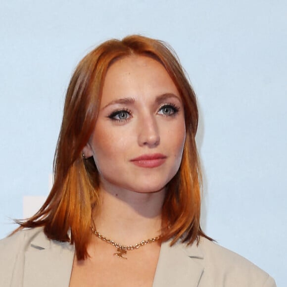 Chloé Jouannet au photocall de la cérémonie de clôture de la 24ème édition du Festival de la Fiction TV de La Rochelle, France, le 17 septembre 2022. © Patrick Bernard/Bestimage 