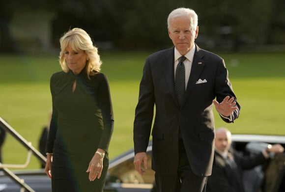 Le président des Etats-Unis Joe Biden et la première dame Jill Biden - Les chefs d'Etats et les invités arrivent à la réception donnée par le roi d'Angleterre à Buckingham Palace, à la veille des funérailles de la reine Elizabeth II d'Angleterre, le 18 septembre 2022.