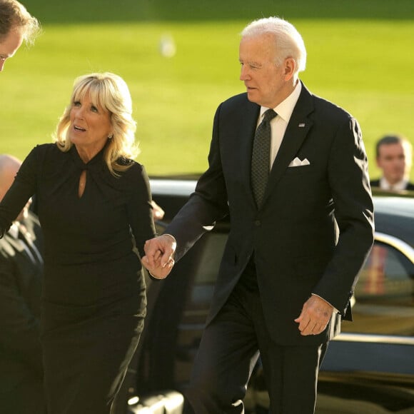 Le président des Etats-Unis Joe Biden et la première dame Jill Biden - Les chefs d'Etats et les invités arrivent à la réception donnée par le roi d'Angleterre à Buckingham Palace, à la veille des funérailles de la reine Elizabeth II d'Angleterre, le 18 septembre 2022.