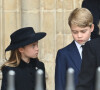 La princesse Charlotte et le prince George - Sorties du service funéraire à l'Abbaye de Westminster pour les funérailles d'Etat de la reine Elizabeth II d'Angleterre.