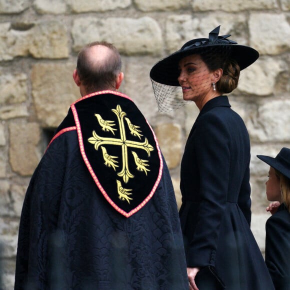 Kate Middleton et la princesse Charlotte - Service funéraire à l'Abbaye de Westminster pour les funérailles d'Etat de la reine Elizabeth II d'Angleterre. Londres, le 19 septembre 2022. © Peter Byrne / PA via Bestimage