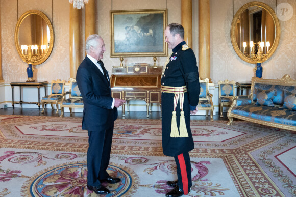 Le roi Charles III d'Angleterre lors d'une réunion avec les chefs d'état-major militaire au palais de Buckingham à Londres, Royaume Uni, le 17 septembre 2022.