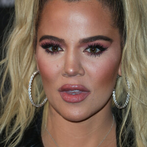 Khloe Kardashian lors du photocall de la soirée Fashion Nova X Cardi B à Hollywood