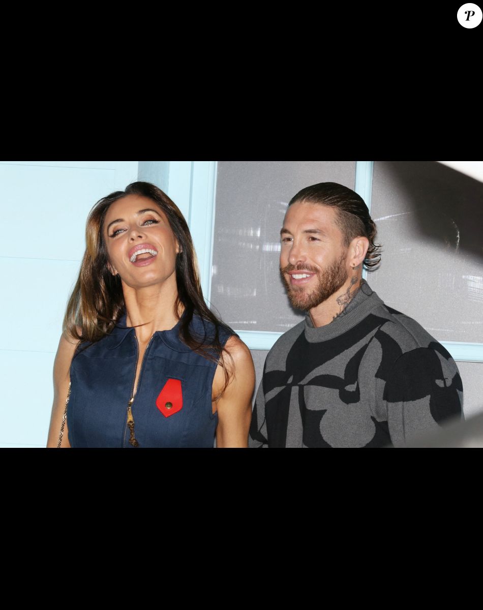Sergio Ramos et sa femme Pilar Rubio - People au défilé de mode Homme Louis Vuitton automne-hiver 2022/2023 au Carreau du Temple, lors de la Fashion Week de Paris. Le 20 janvier 2022