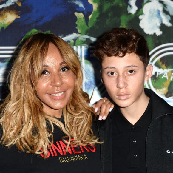 Cathy Guetta et son fils Tim Elvis - People au défilé Kenzo Homme collection Automne-Hiver 2019/20 lors de la fashion week à Paris, le 20 janvier 2019. © Veeren/CVS/Bestimage 