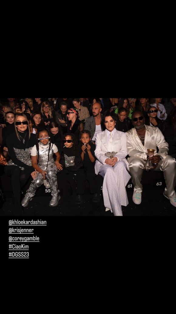 Khloe Kardashian, North, Chicago et Saint, les enfants de Kim Kardashian et Kris Jenner - Défilé Dolce & Gabbana collections automne-hiver 2023, à Milan.