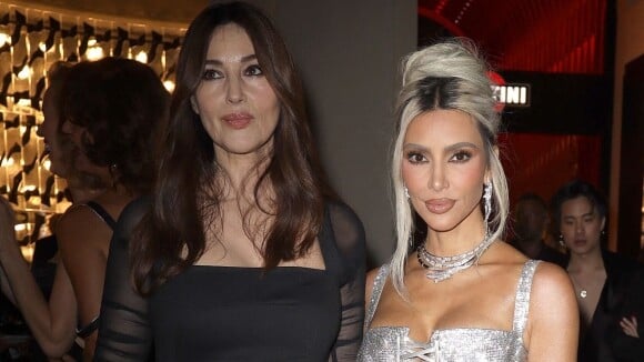 Kim Kardashian : Star du défilé Dolce & Gabbana devant ses enfants et Monica Bellucci