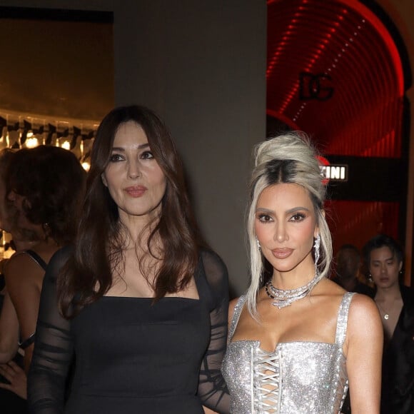 Kim Kardashian et Monica Bellucci à la soirée "Dolce & Gabbana" lors de la Fashion Week de Milan (MLFW)), le 24 septembre 2022. 