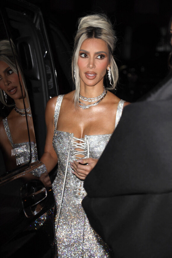 Kim Kardashian arrive à la soirée "Dolce & Gabbana" lors de la Fashion Week de Milan (MLFW), le 24 septembre 2022.