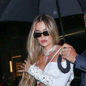 Khloe Kardashian arrive à la soirée "Dolce & Gabbana" lors de la Fashion Week de Milan (MLFW), le 24 septembre 2022. 