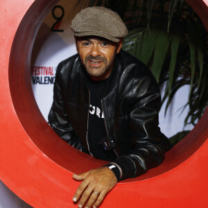 Jamel Debbouze - Photocall lors de la cérémonie d'ouverture du du 12ème Festival 2 Cinéma de Valenciennes. © Denis Guignebourg / Bestimage.