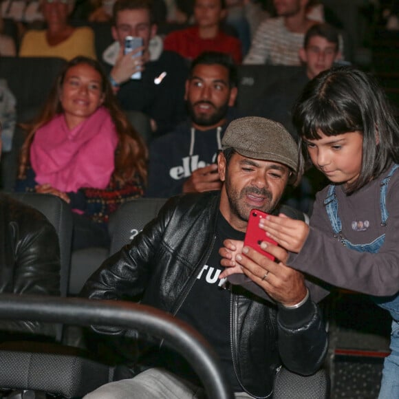 Jamel Debbouze vient assister dans le public à l'avant-première du film "Le nouveau jouet" au Kinépolis de Lomme le 24 septembre 2022. © Stephane Vansteenkiste / Bestimage.