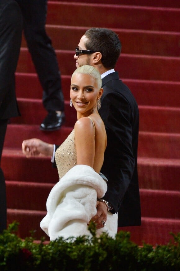 Kim Kardashian (qui porte la célèbre robe de Marilyn Monroe), Pete Davidson - Les célébrités arrivent à la soirée du "MET Gala 2022" à New York, le 2 mai 2022.