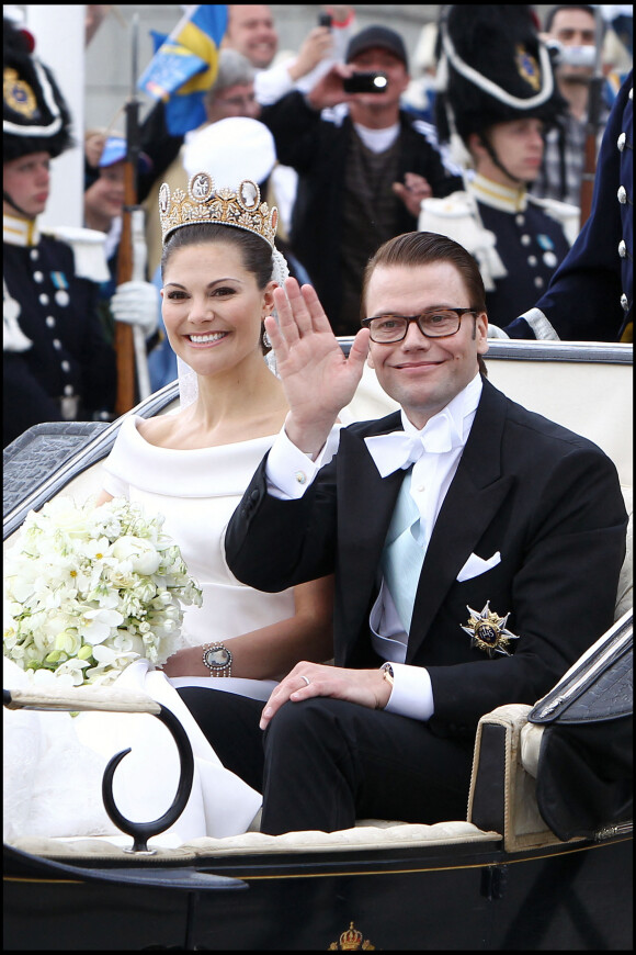 La princesse Victoria et le prince Daniel de Suède lors de leur mariage le 19 juin 2010