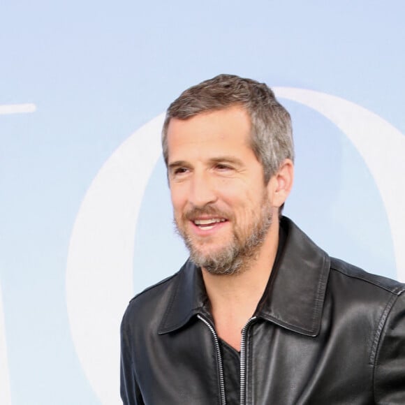 Guillaume Canet au photocall du défilé de mode Homme printemps-été 2023 Dior à l'école du Val de Grâce à Paris, France, le 24 juin 2022. © Bertrand Rindoff/Bestimage 