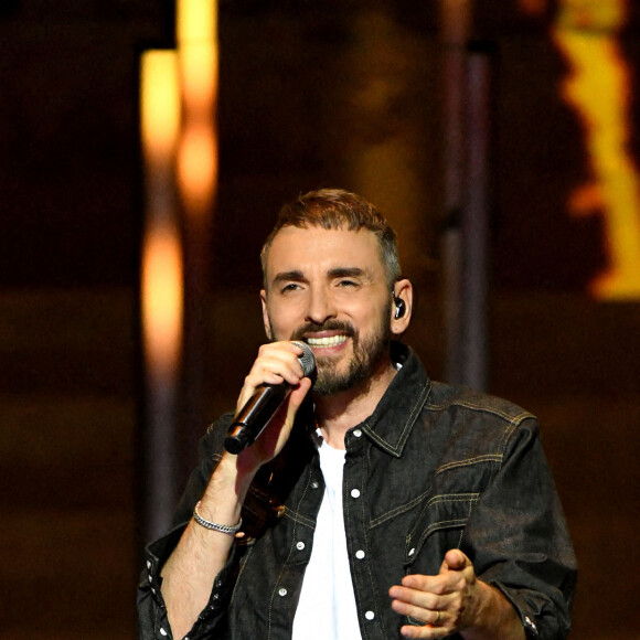 Exclusif - Christophe Willem durant l'enregistrement de l'émission de télévision "La Grande Battle Musicale", dans le théâtre antique d'Orange, diffusée le 18 août sur M6. Le 16 mai 2022. © Bruno Bebert / Bestimage 