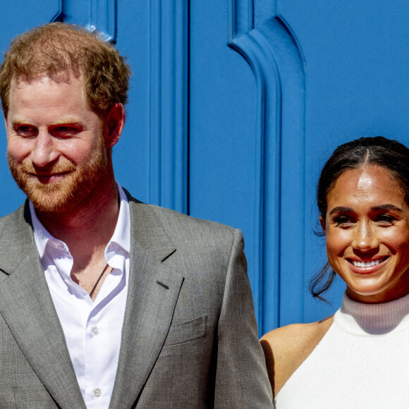 Le prince Harry, duc de Sussex et Meghan Markle, duchesse de Sussex, arrivent à l'hôtel de ville pour l'événement Invictus Games Dusseldorf 2023 One Year to Go, à Düsseldorf, Allemagne, le 6 septembre 2022. 
