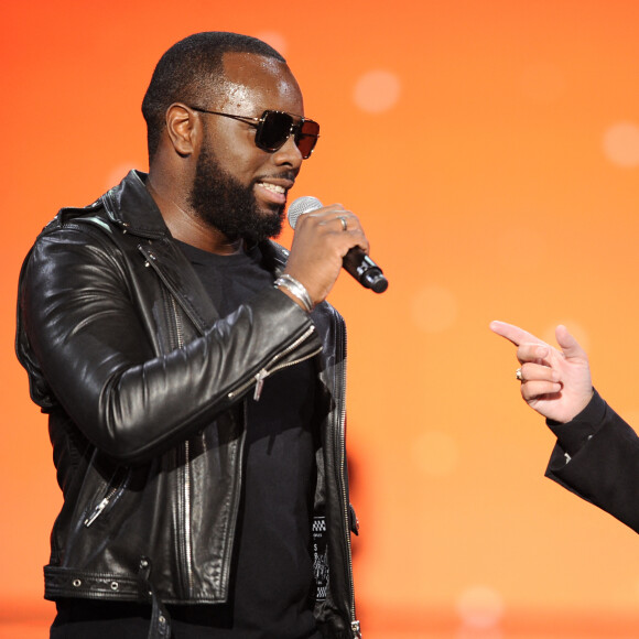 Exclusif - No Web - Maitre Gims et Nikos Aliagas - Enregistrement de l'émission "La Chanson secrète 5", diffusée le 11 janvier 2020 sur TF1, à Paris. Le 17 décembre 2019 © Gaffiot-Perusseau / Bestimage 
