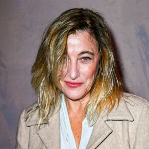 Valeria Bruni-Tedeschi - Front Row du défilé Lanvin Collection Femme Prêt-à-porter Printemps/Eté 2023 lors de la Fashion Week de Paris (PFW), France, le 3 octobre 2022. © Veeren-Clovis/Bestimage