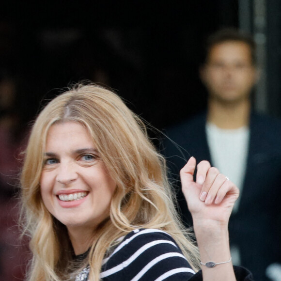 Cécile Cassel - Arrivées au Défilé Chanel Femme Prêt-à-porter Printemps/Eté 2023 lors de la Fashion Week de Paris (PFW), France, le 4 octobre 2022. © Clovis / Veeren / Bestimage