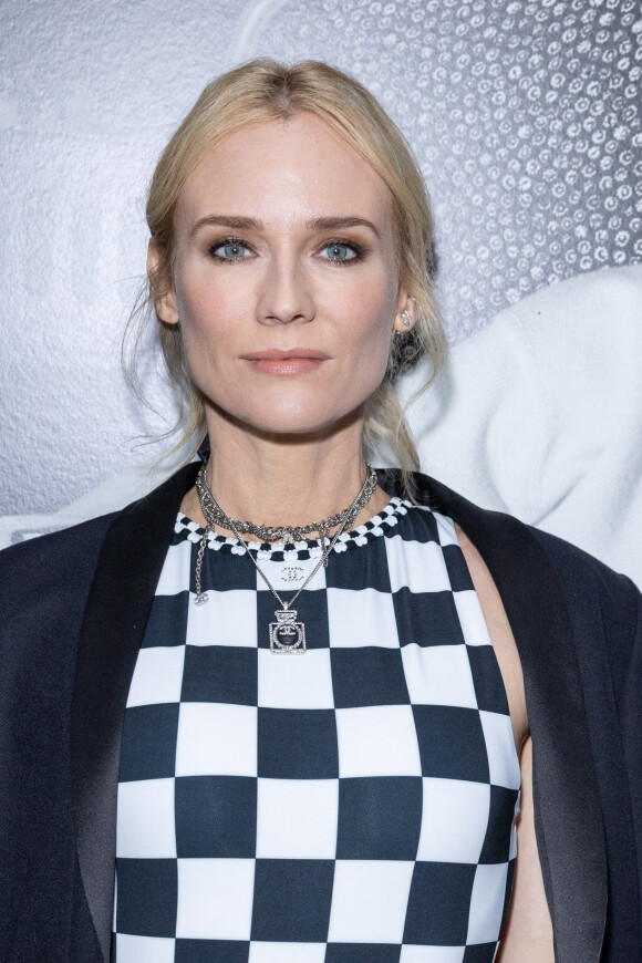 Diane Kruger - Photocall au défilé Chanel Collection Femme Prêt-à-porter Printemps/Eté 2023 lors de la Fashion Week de Paris (PFW), France, le 4 octobre 2022. © Olivier Borde/Bestimage  Celebs attend the Chanel Womenswear Spring/Summer 2023 show as part of Paris Fashion Week in Paris, France, on October 4, 2022. 