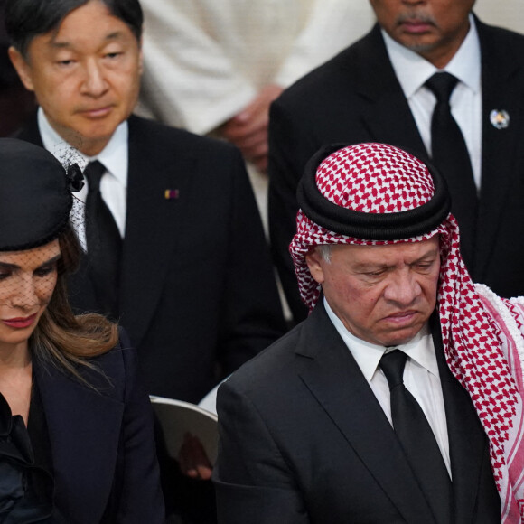 La reine Rania de Jordanie, le roi Abdallah - Service funéraire à l'Abbaye de Westminster pour les funérailles d'Etat de la reine Elizabeth II d'Angleterre. Le sermon est délivré par l'archevêque de Canterbury Justin Welby (chef spirituel de l'Eglise anglicane) au côté du doyen de Westminster David Hoyle. Londres, le 19 septembre 2022. 