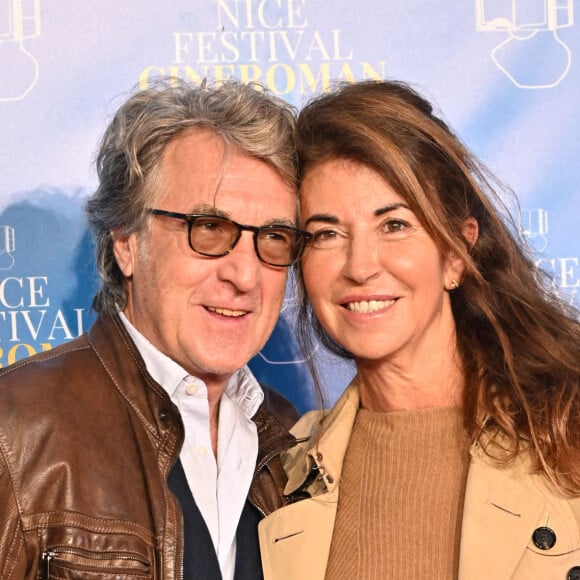 François Cluzet et sa femme Narjiss Slaoui-Falcoz au photocall de la soirée du 8 octobre lors de la 4ème édition du festival Cinéroman à Nice. © Bruno Bebert / Bestimage 