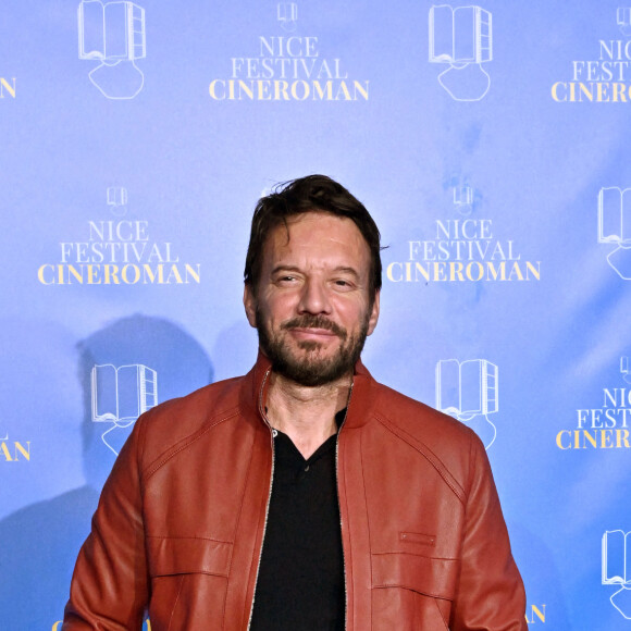 Samuel Le Bihan au photocall de la soirée du 8 octobre lors de la 4ème édition du festival Cinéroman à Nice. © Bruno Bebert / Bestimage 