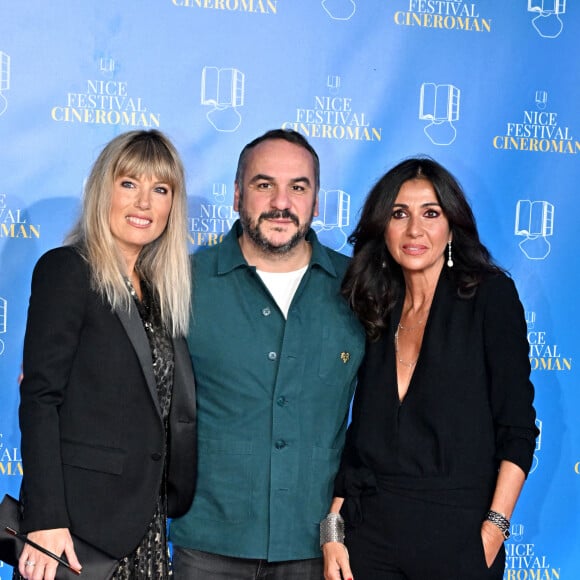 Mélanie Page, François-Xavier Demaison et Nathalie Benoin, la co-fondatrice du Festival, au photocall de la soirée du 8 octobre lors de la 4ème édition du festival Cinéroman à Nice. © Bruno Bebert / Bestimage 