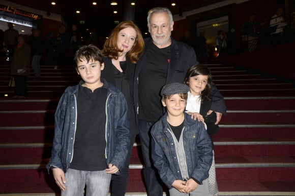 Francis Perrin, sa femme Gersende et leurs enfants, Louis, Baptiste et Clarisse - Chico & The Gypsies en concert à l'Olympia à Paris, le 15 avril 2014.
