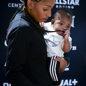 Estelle Yoka Mossely et son fils Magomed - Conférence de presse à la veille du combat "La Conquete – Tony Yoka Vs Johann Duhaupas" à Paris La Défense Arena à Nanterre, le 24 septembre 2020. © JB Autissier / Panoramic / Bestimage