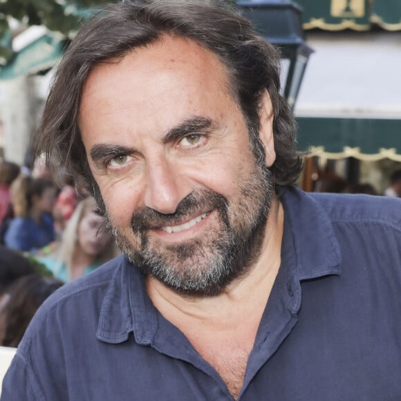 André Manoukian lors de la soirée de l'été littéraire et musical aux Deux Magots à Paris le 27 juin 2022. © Jack Tribeca / Bestimage 